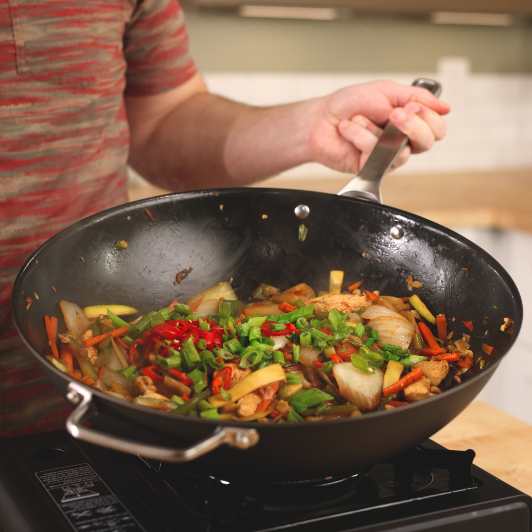 14” Nitrided Carbon Clad® – 3 Ply Carbon ‌Steel Wok